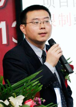 IT敏捷Scrum项目管理培训讲师 A110：Yu Lao Shi，曾任上海惠普PMO Lead和携程项目管理委员会主任，现任中国银联主管，常住：上海